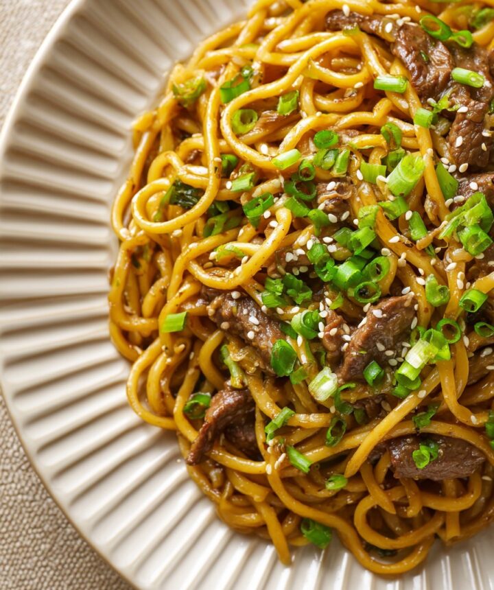 Garlic Soy Beef Noodles: Shockingly Simple in 15 min