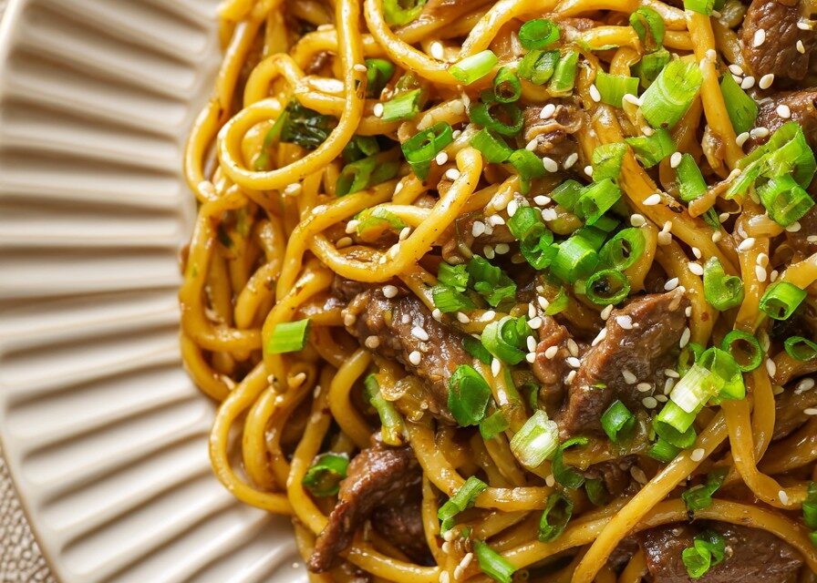 Garlic Soy Beef Noodles prep step