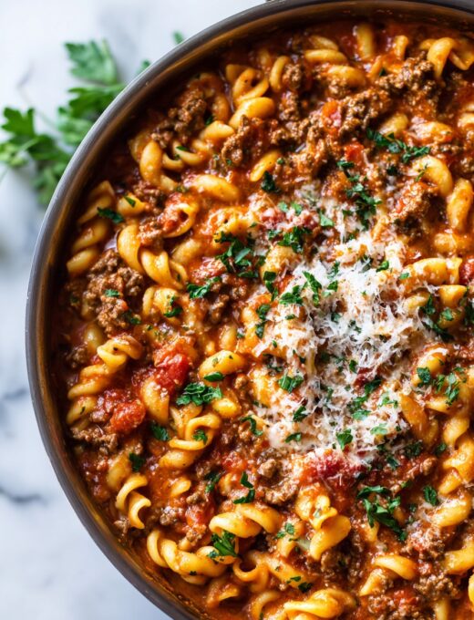 One Pot Creamy Beef Pasta: Easy Recipe